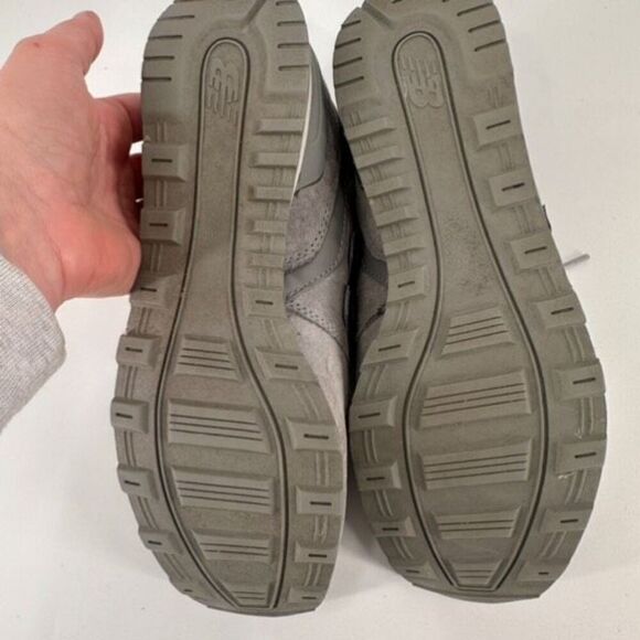New‎ Balance 696 Classic Women's Running Shoes WL696WPG Gray Suede Size 9 - Picture 6 of 8